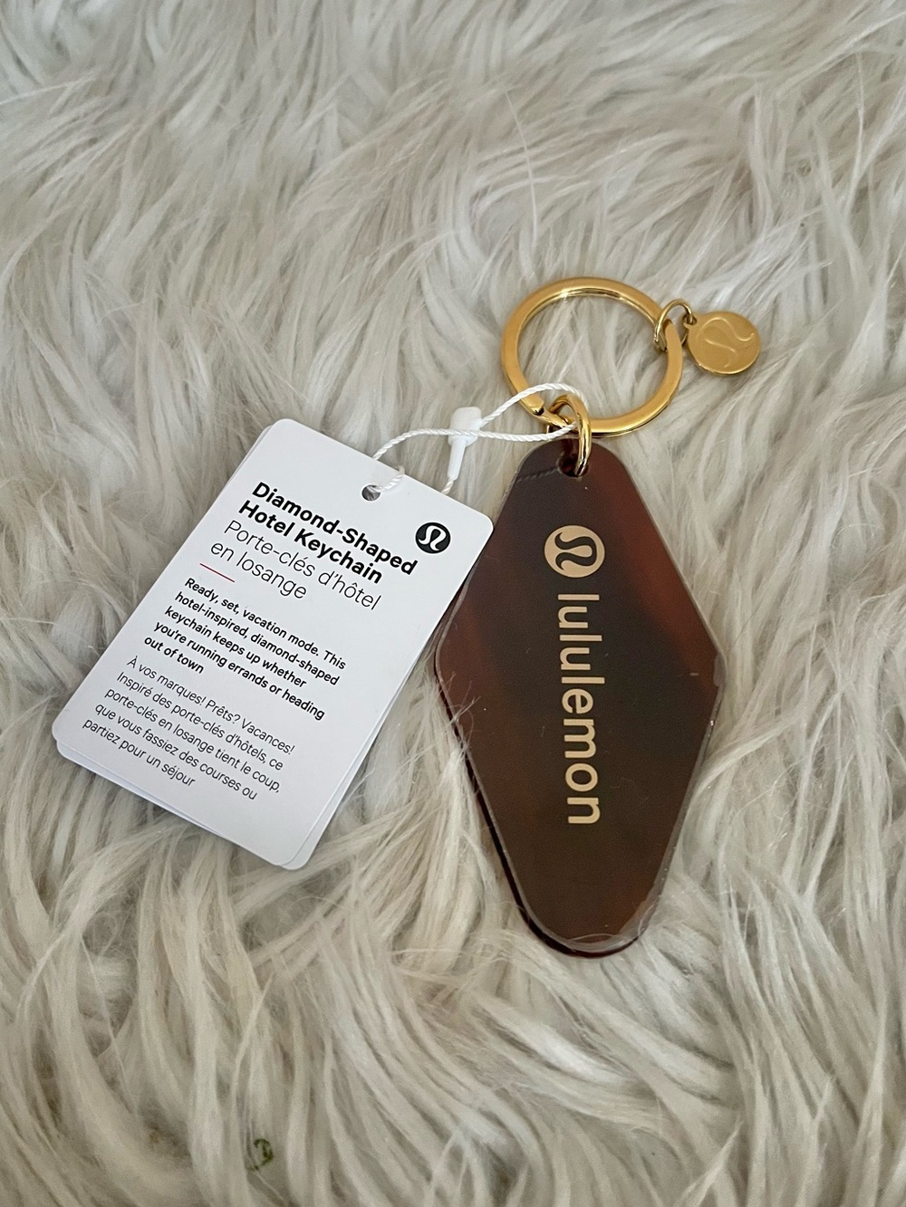 {Lululemon} Diamond-Shaped Hotel Keychain - NWT